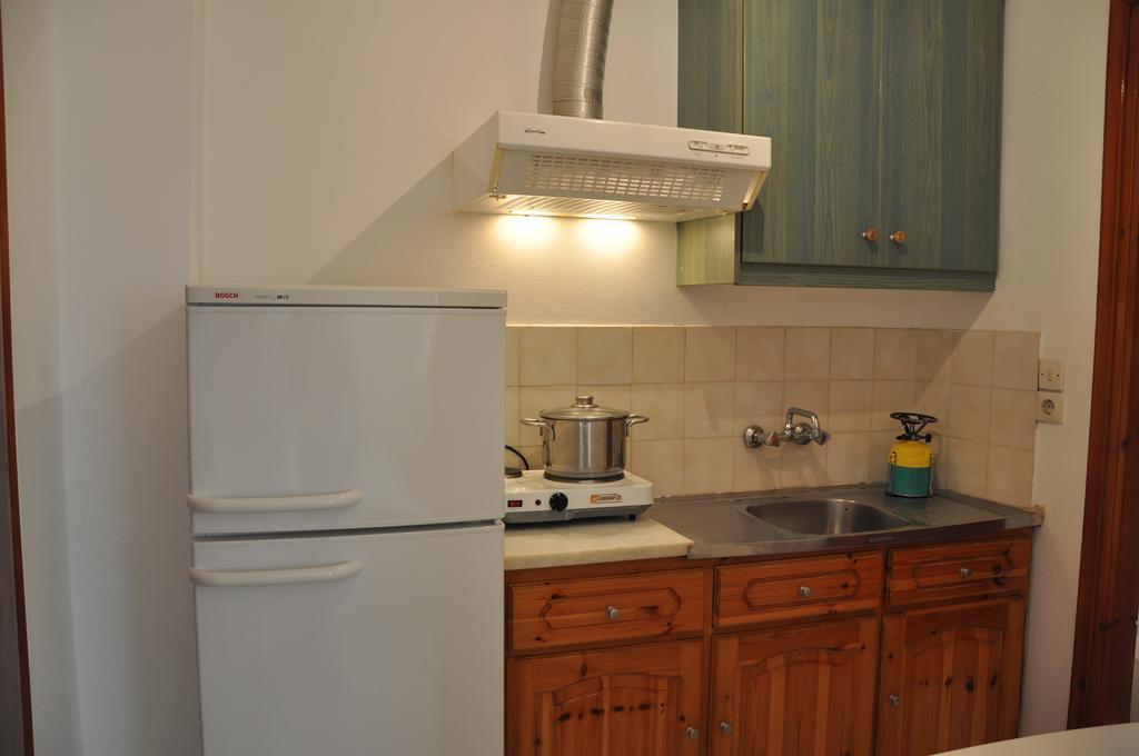 Apartment Giannis Nikiana