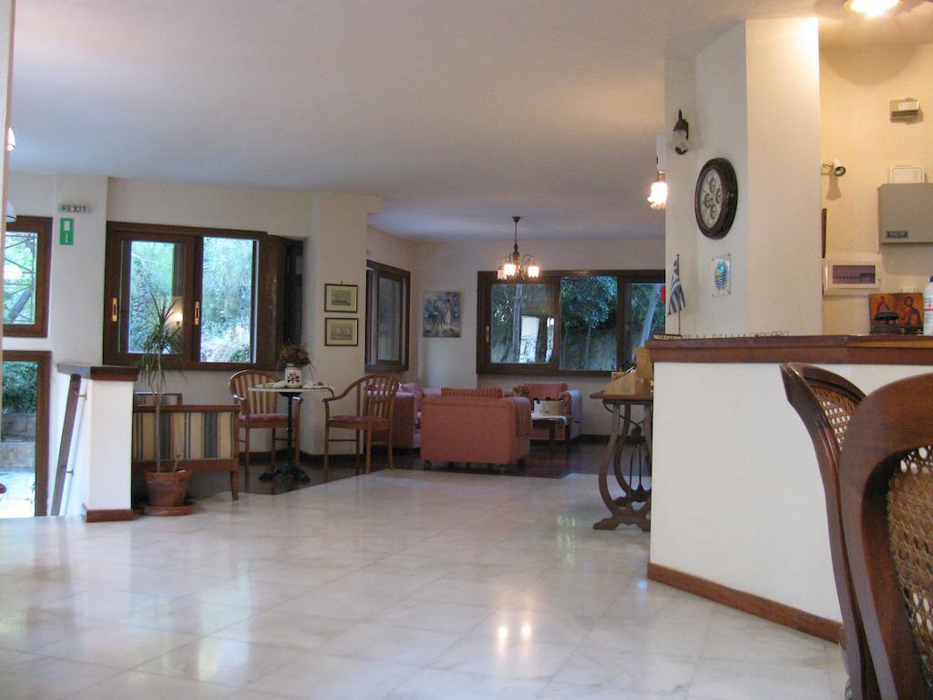 Aiolos Hotel Loutra Edipsou (Evia)
