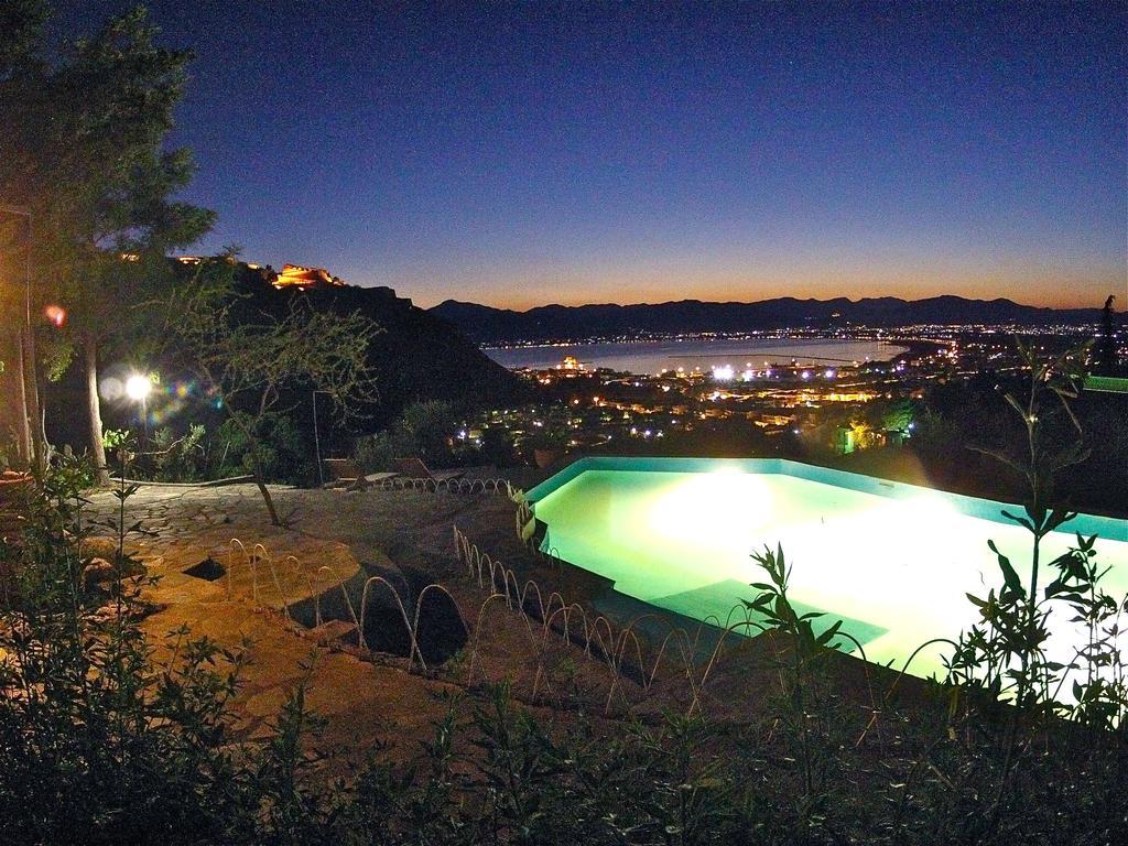 Dafnes Holiday home *