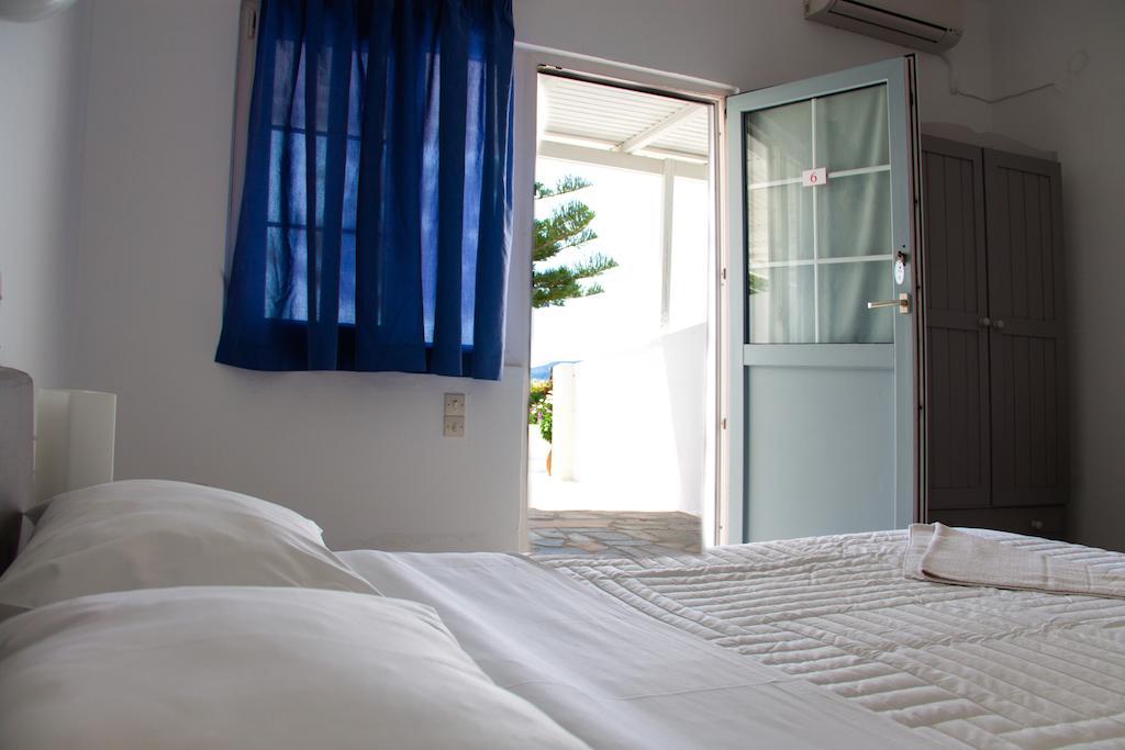 Aparthotel Parasporos Village 2*