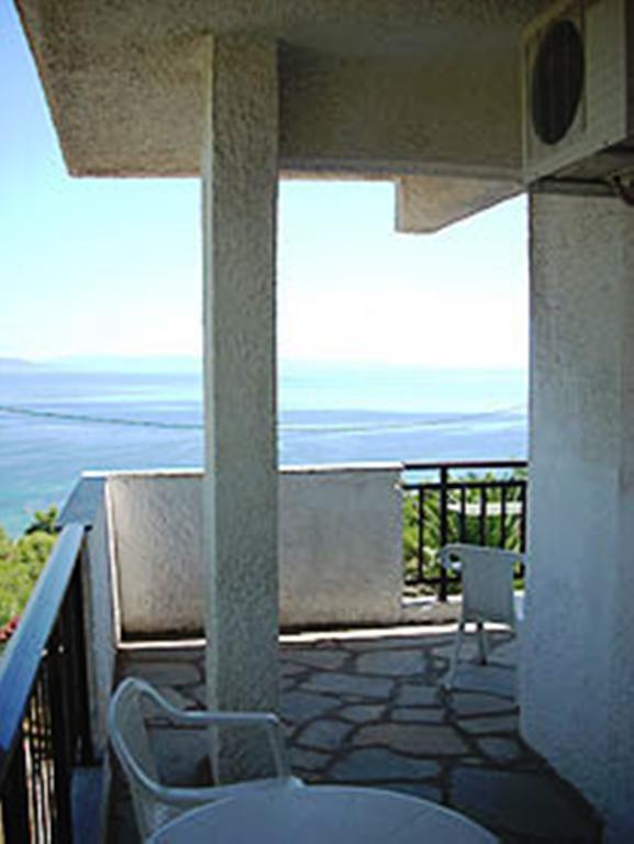 Apartment Alexandros