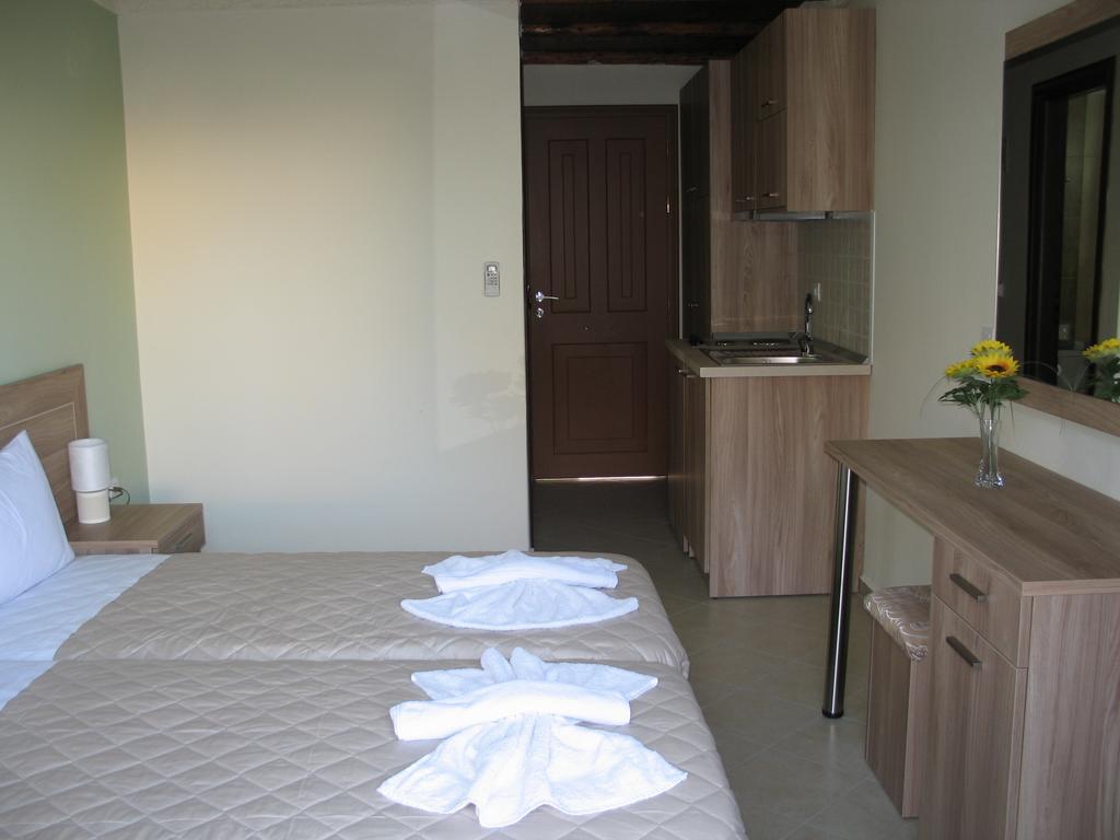 Amfilissos Aparthotel Koumeika