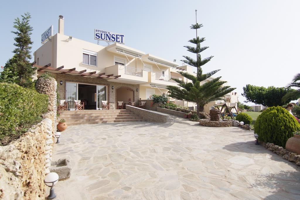 Aparthotel Sunset Studios *