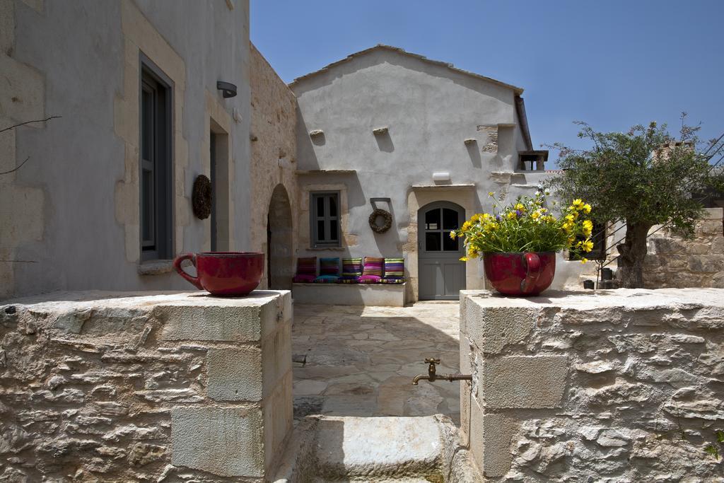 Athermigo Boutique Estate *
