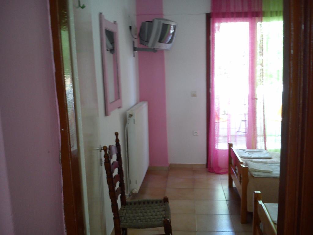 Mylos Apartment *