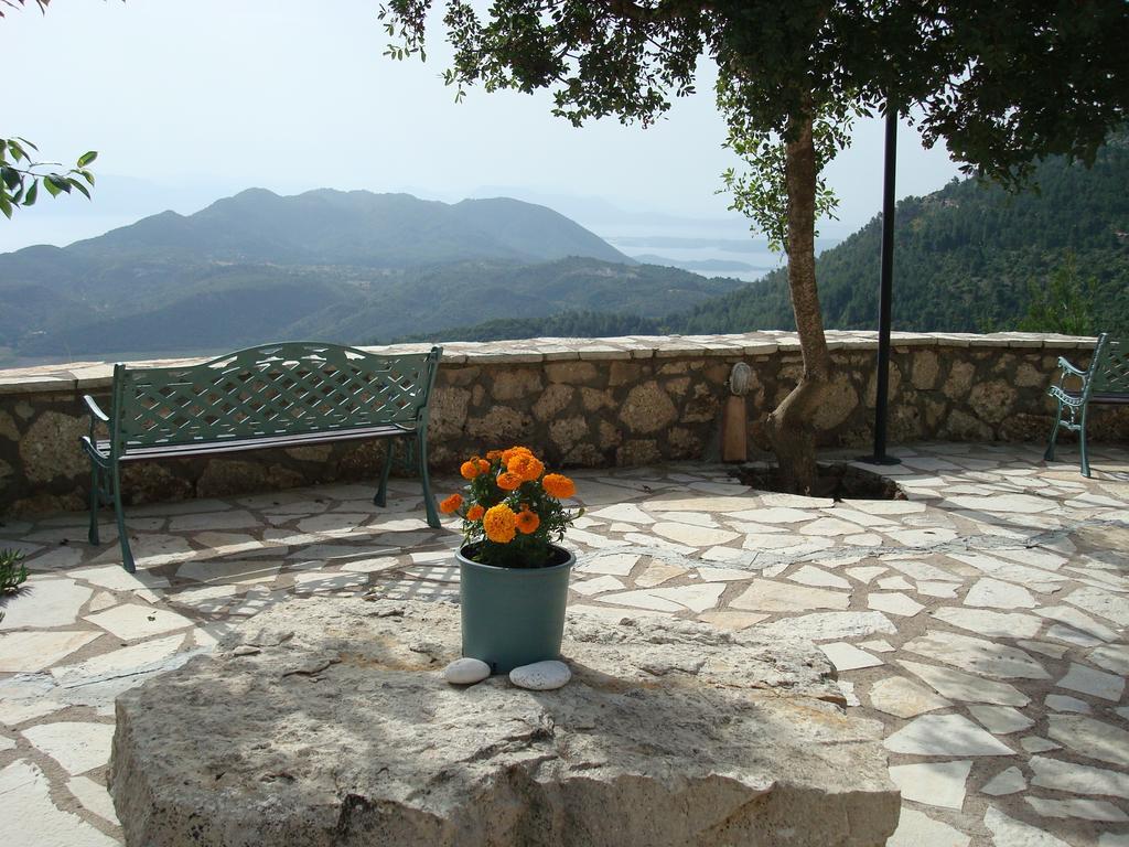 Merlot Village * Karia (Lefkada)