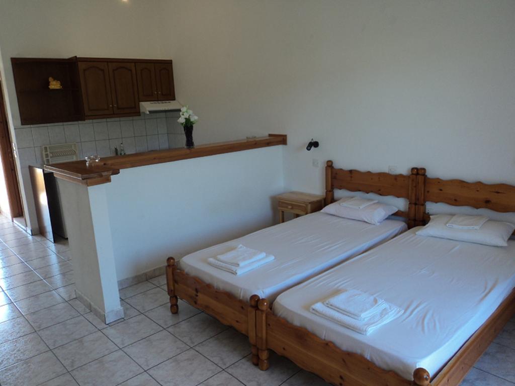Aparthotel Faethon Karousadhes (Avliotes)