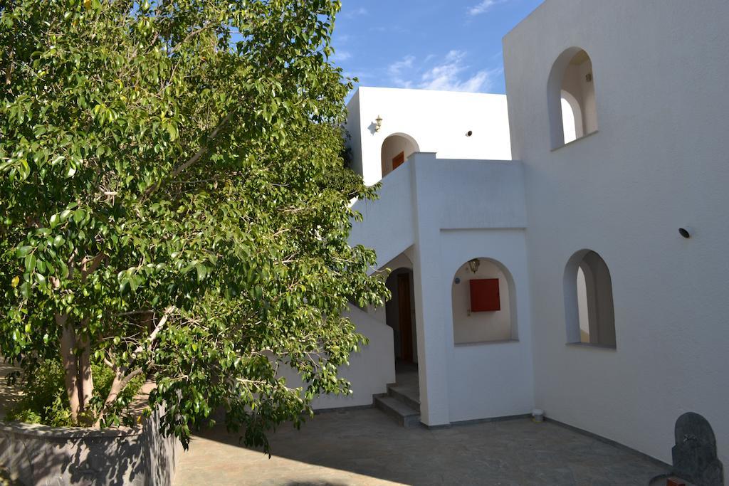To Spiti Tis Eirinis Apartment Poros Town