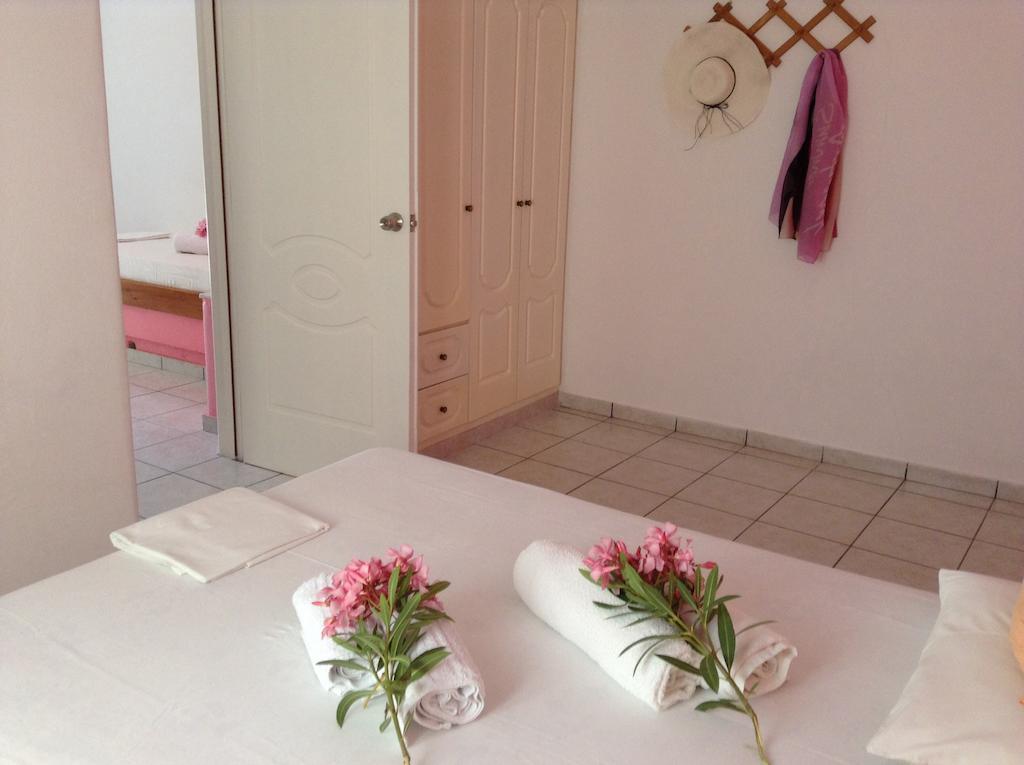 Oasis Apartment Chora (Ios)