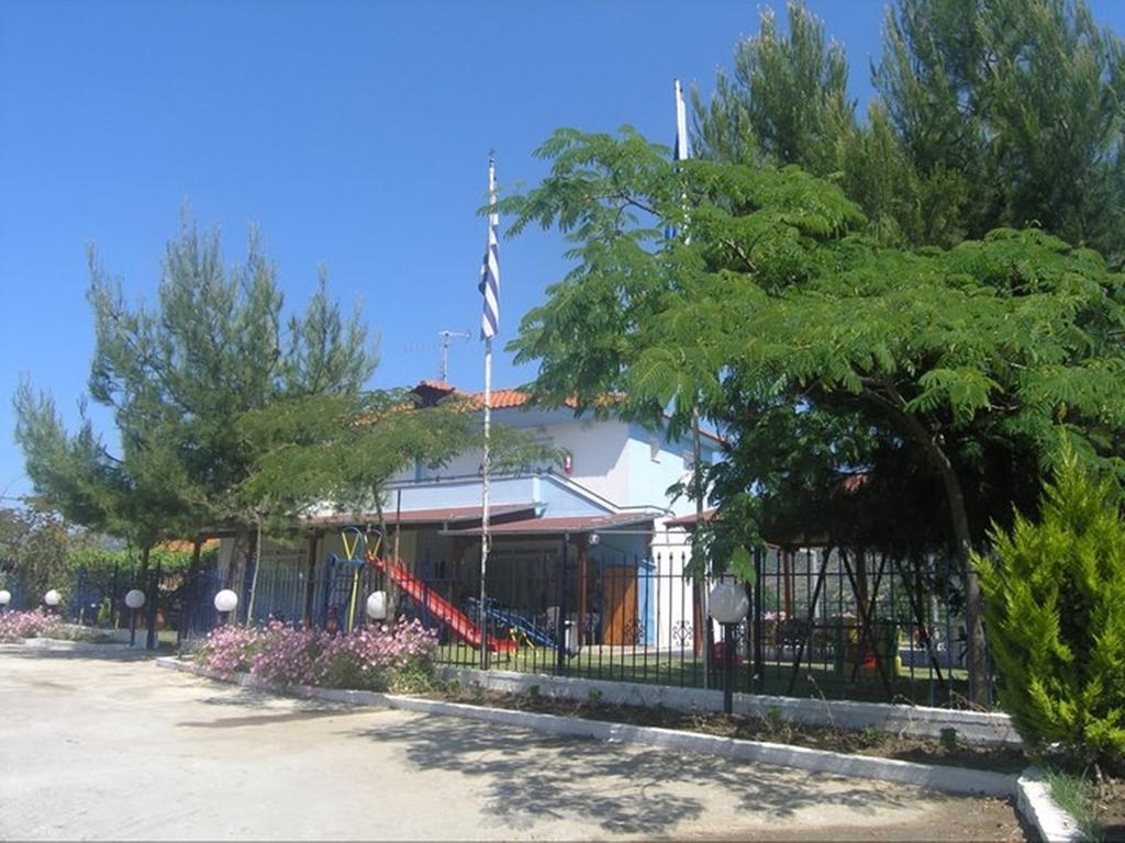 Papahristos Apartment Paralia Sikias