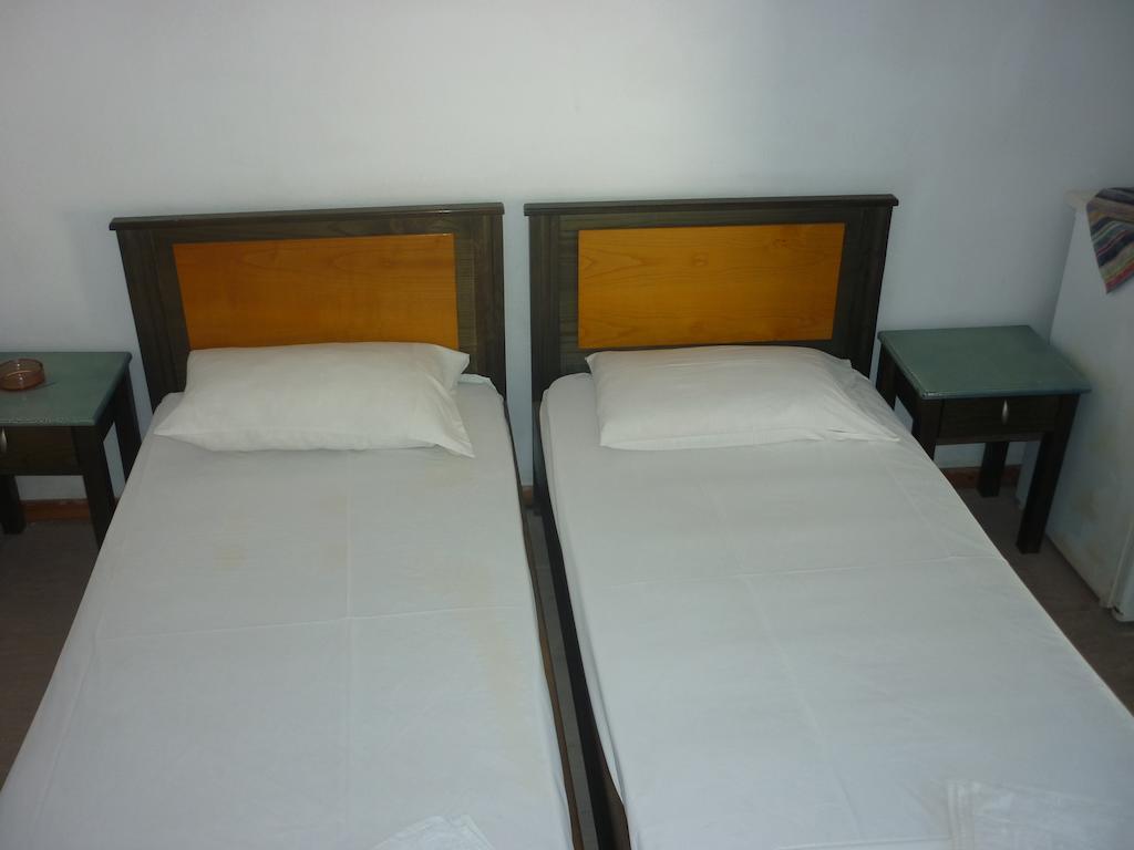 Agios Antonios Perissa (Santorini)
