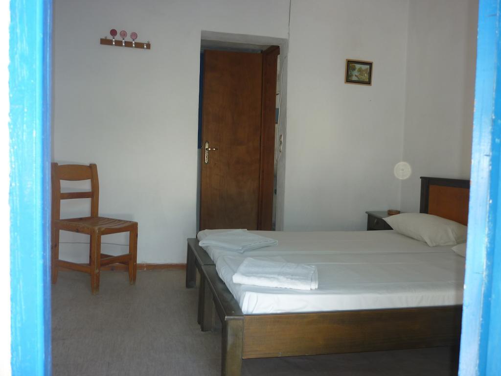 Agios Antonios 2* Perissa (Santorini)