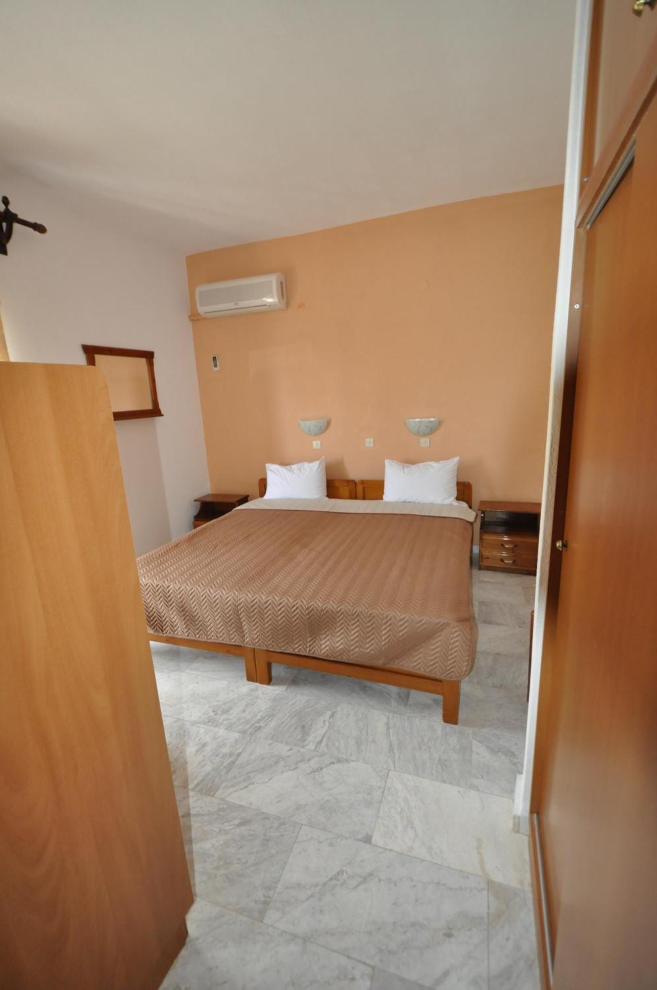 Assos Apartment Koinira