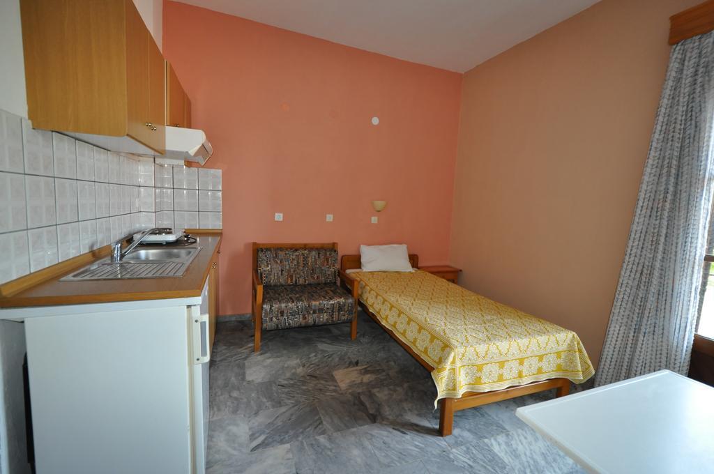 Apartment Assos Koinira