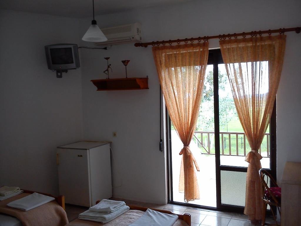 Mylos Apartment