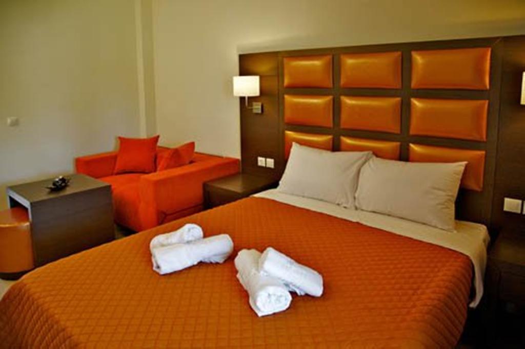 Chasapis Luxury & *