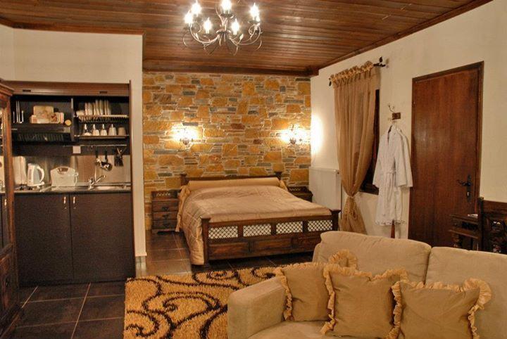 Guest house Luxury Pantheon Palaios Panteleimonas