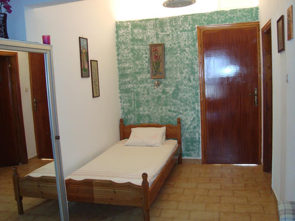 Apartment George's *