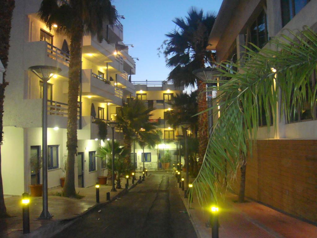 Kassavetis Center - & Aparthotel