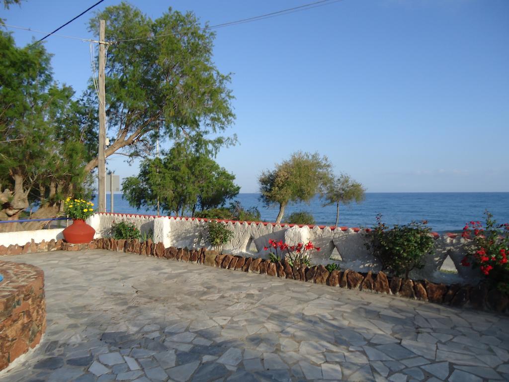 Hotel Omiros *