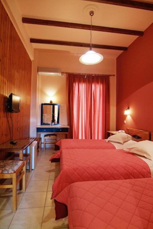 Varonos 3*