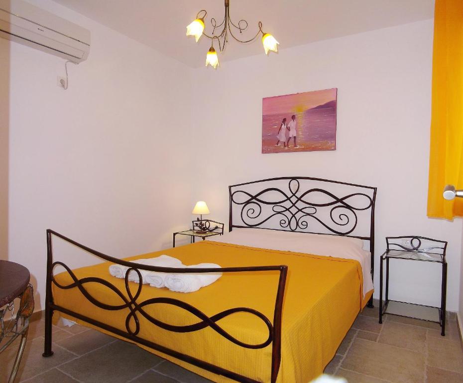 Estella Aparthotel Elafonissos
