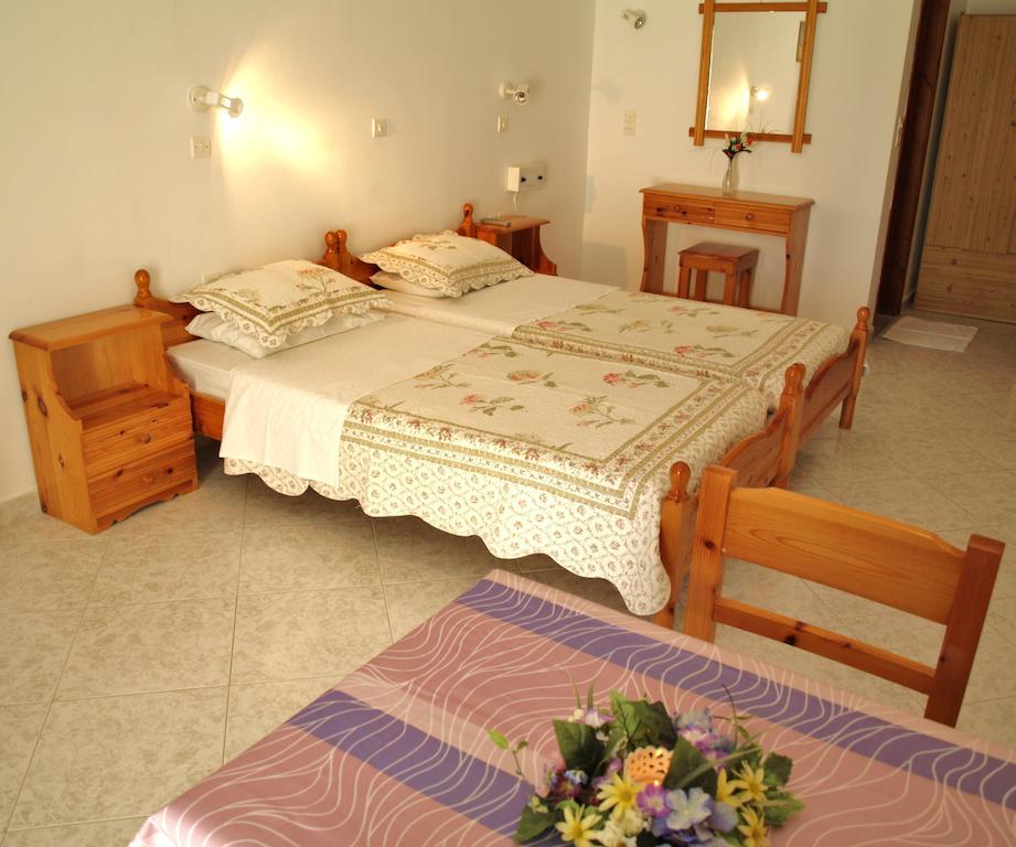 Apartment Scarpantos *