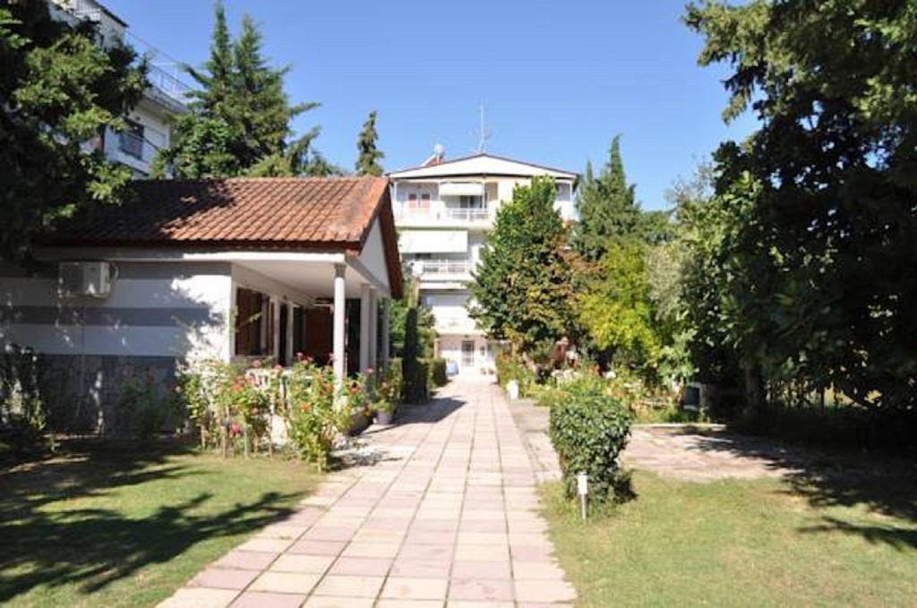 Apartment Drosia *