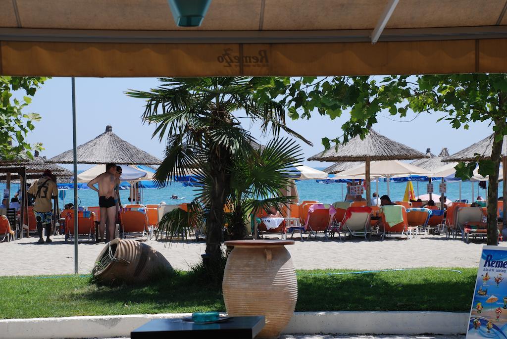 Pantheon Beach Olympiaki Akti