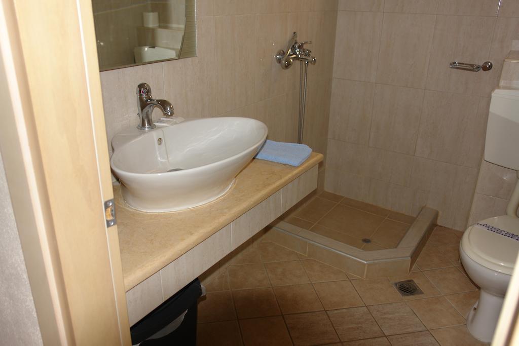Aparthotel Pantheon Beach *