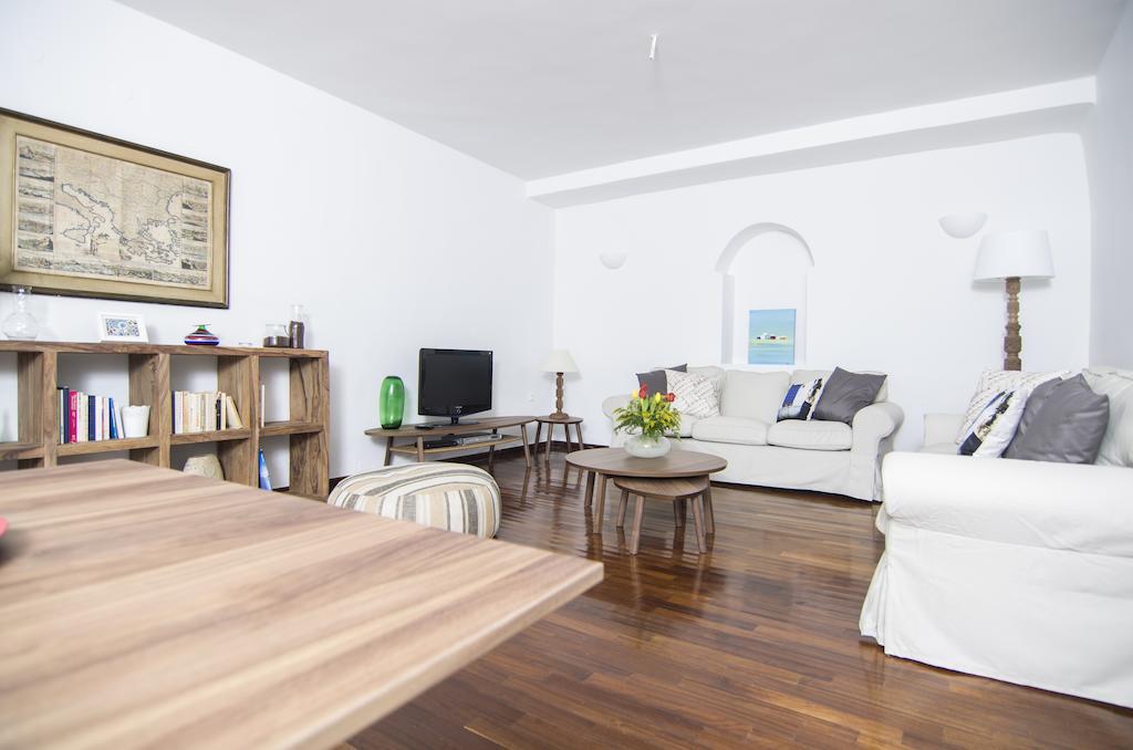 Villa Erofili Fira (Santorini)