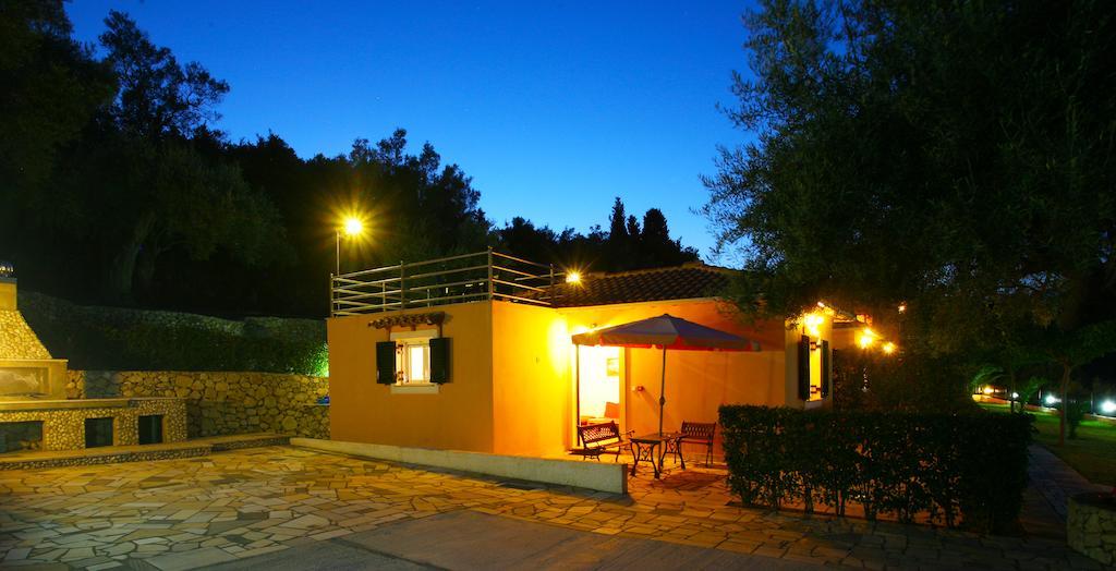 Apartment Athina Kariotai