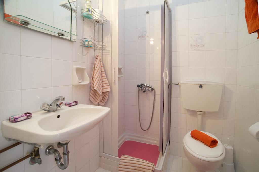 Aparthotel Thodora 3*
