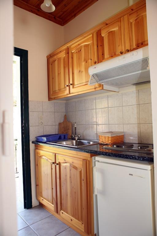 Marathes Studios Agios Nikitas