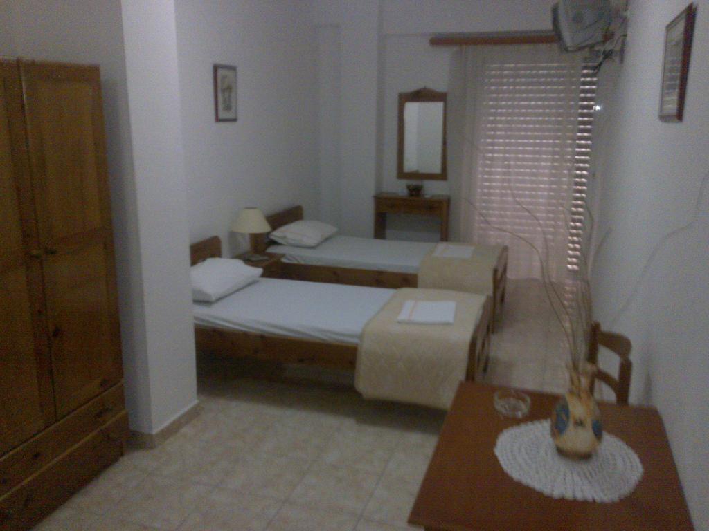 Aparthotel Agalos 3*