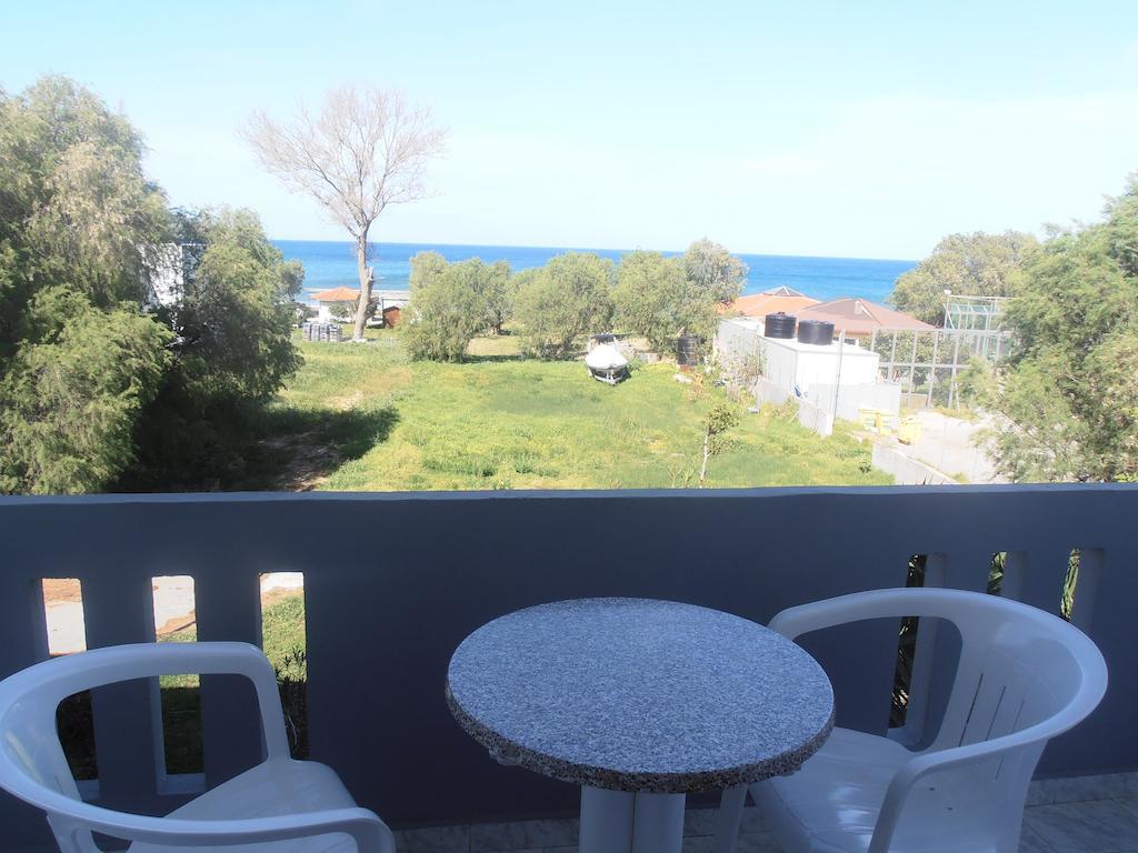 Studio Thodorou Agia Marina (Crete)