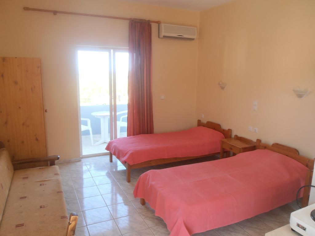 Aparthotel Studio Thodorou *