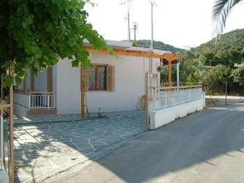 George's Agia Marina (Aegina)