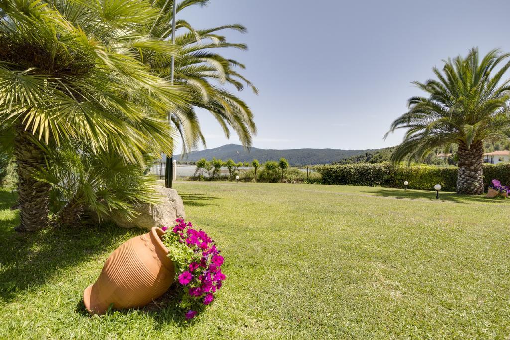Villa Laguna