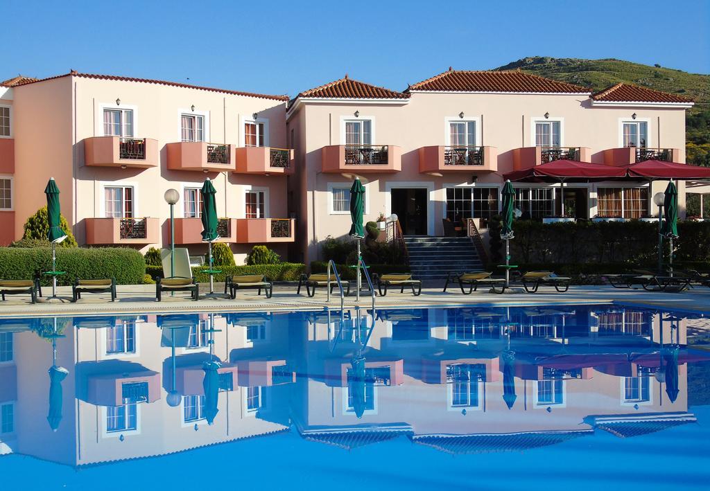 Hotel Bella Vista 4*