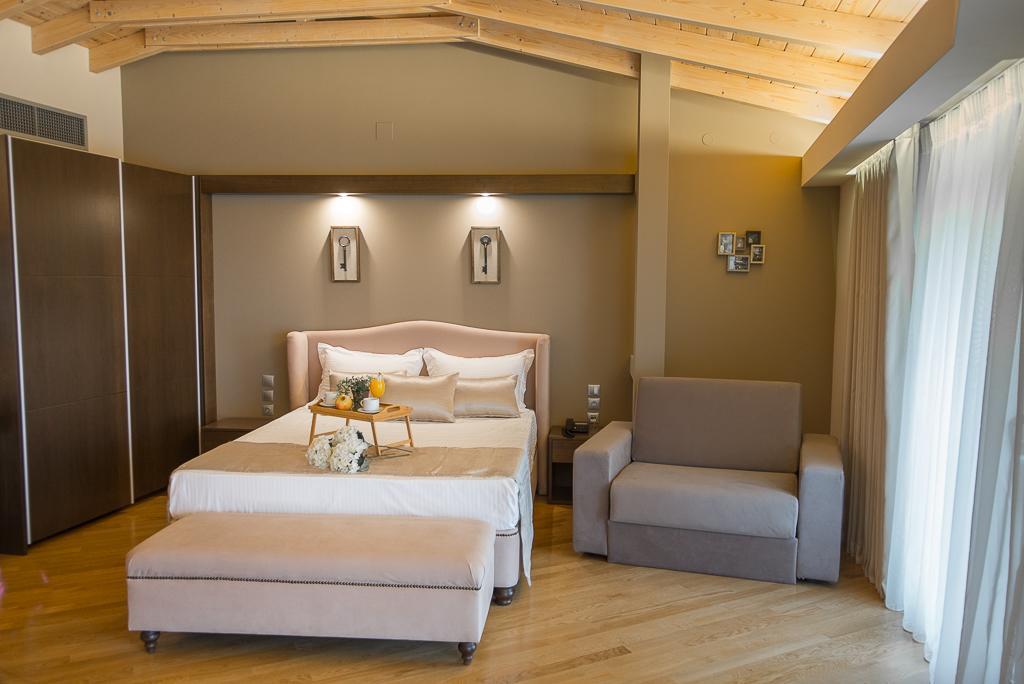 Nepheli Hotel