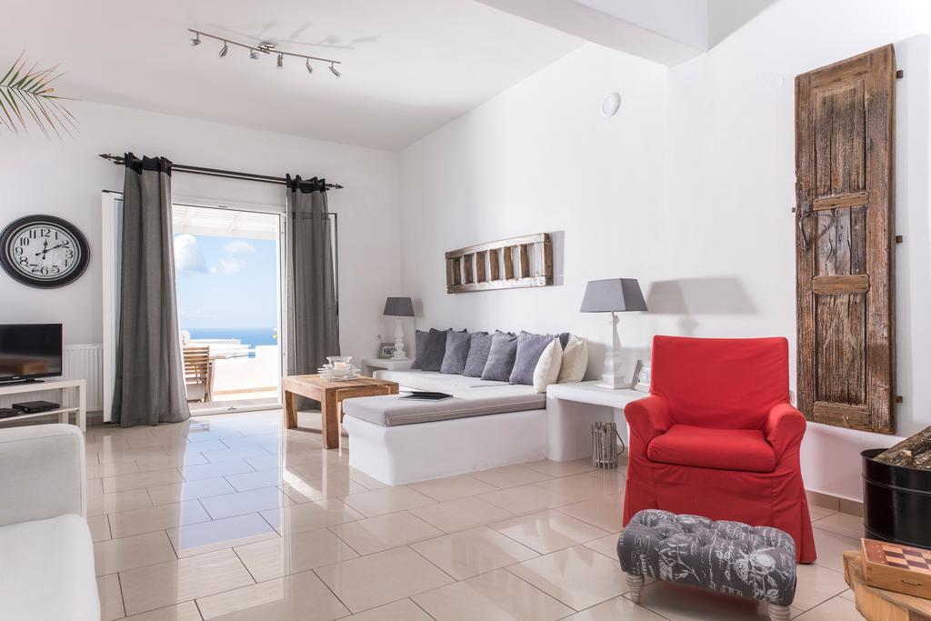 Villa Morfes House