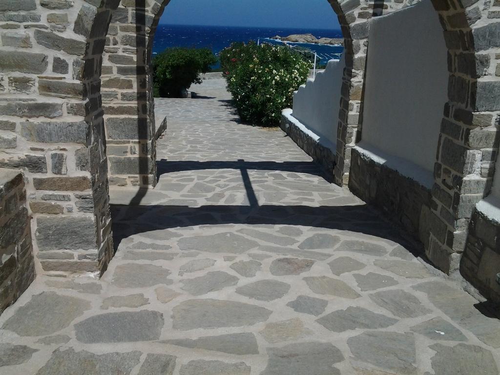 Marina Paros