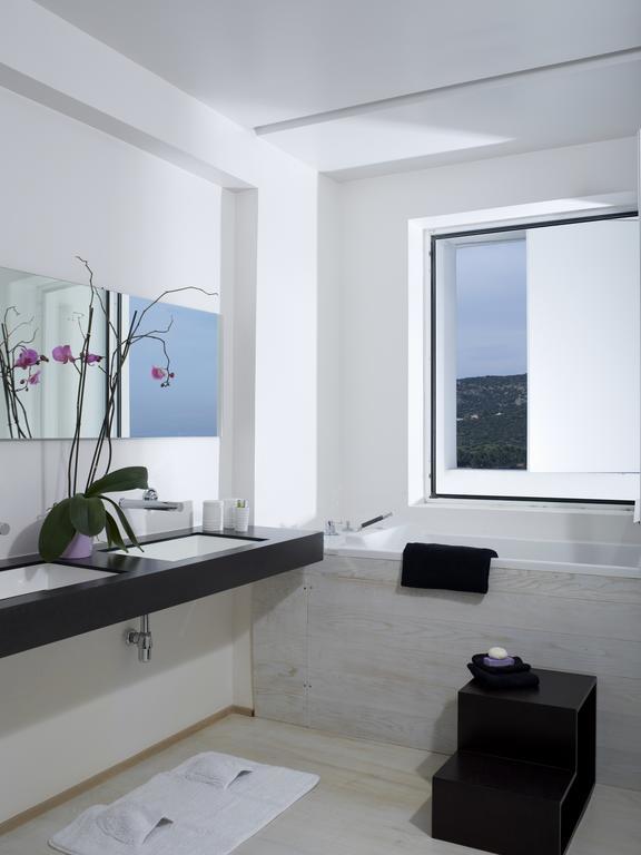 Apartment Infinity White Complex By Gk Porto Rafti