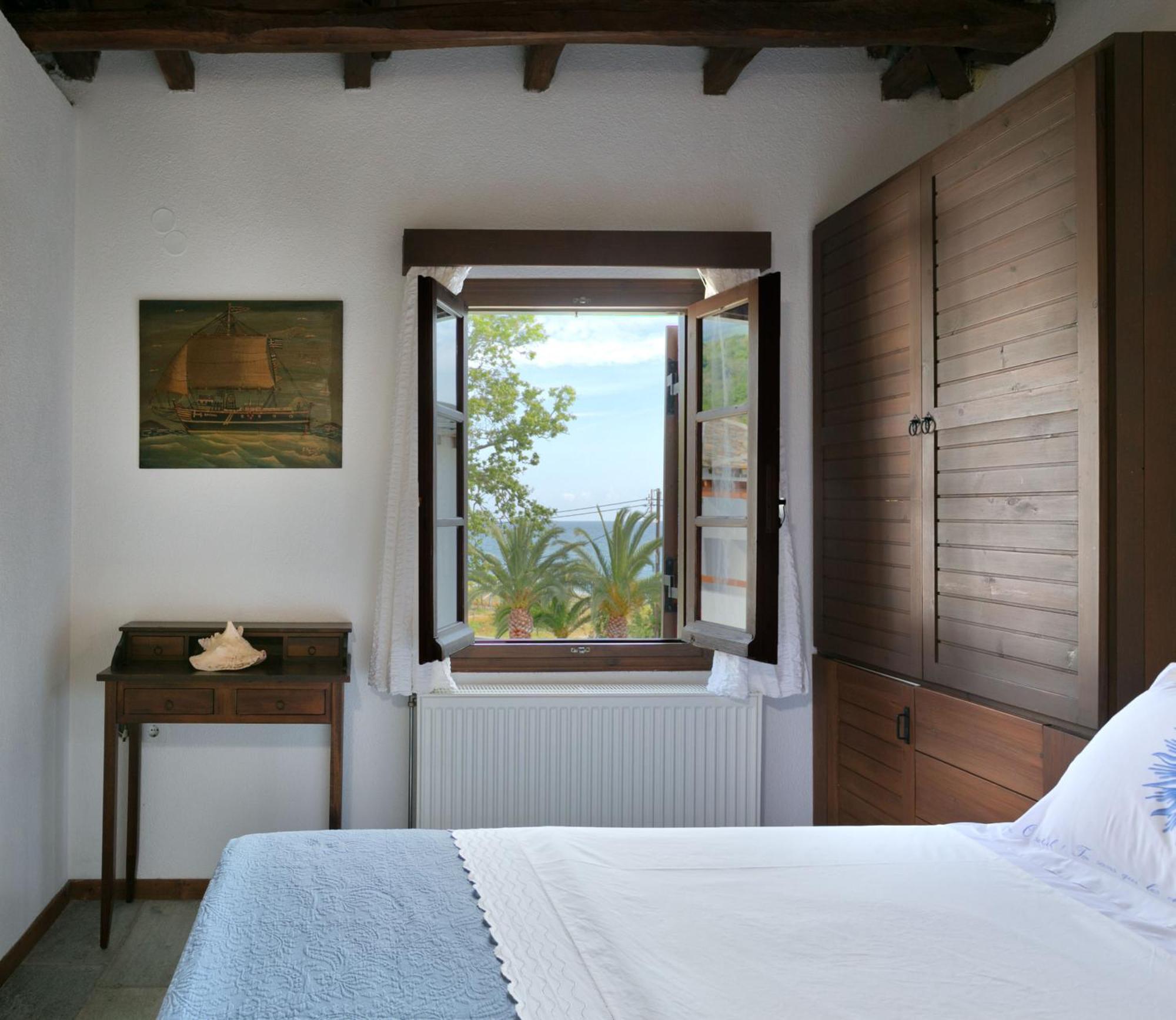 Aeolos & - Pelion Chorefton