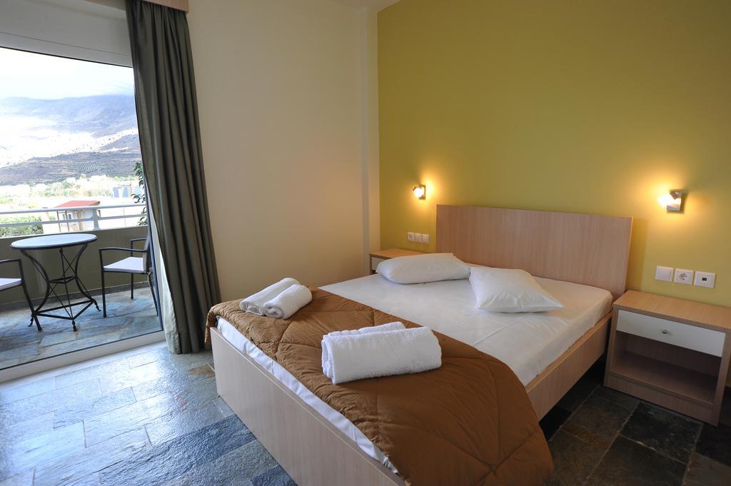 Apartment To Livadi