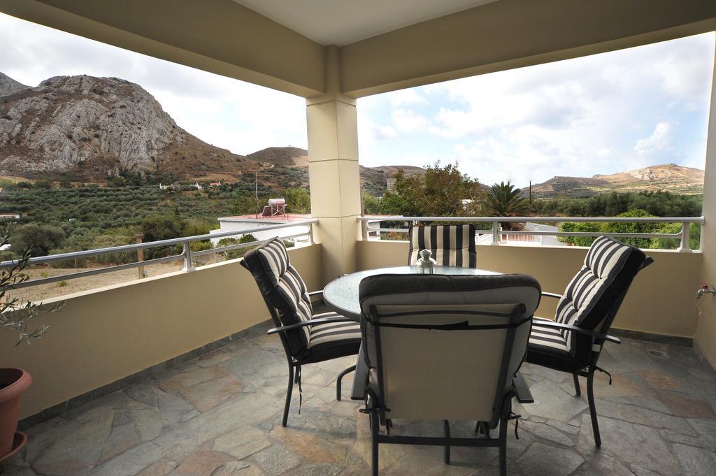 Apartment To Livadi