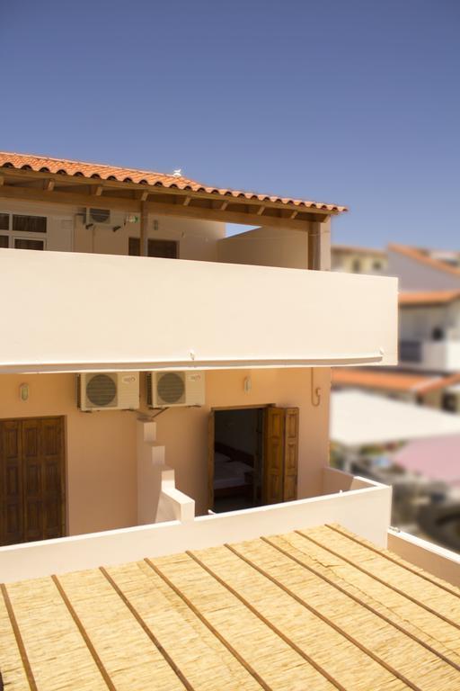 Aparthotel Tarsanas Beach