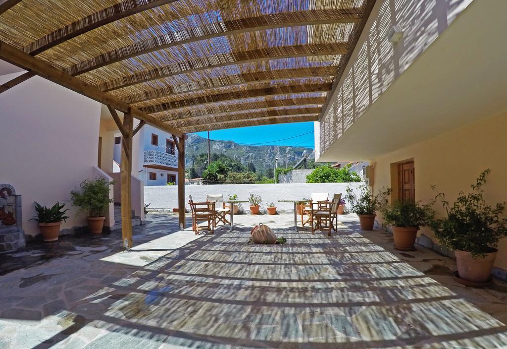 Aparthotel Tarsanas Beach Kokkari