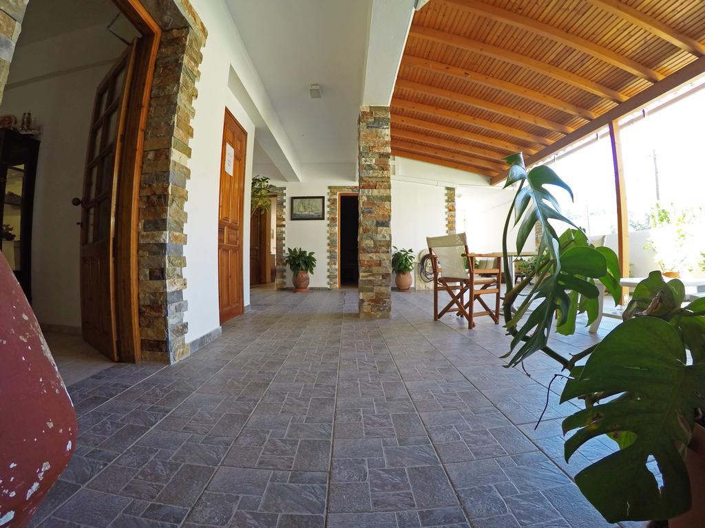 Aparthotel Tarsanas Beach 2*